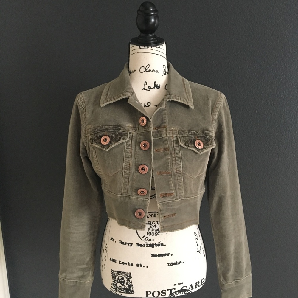 Cropped jacket